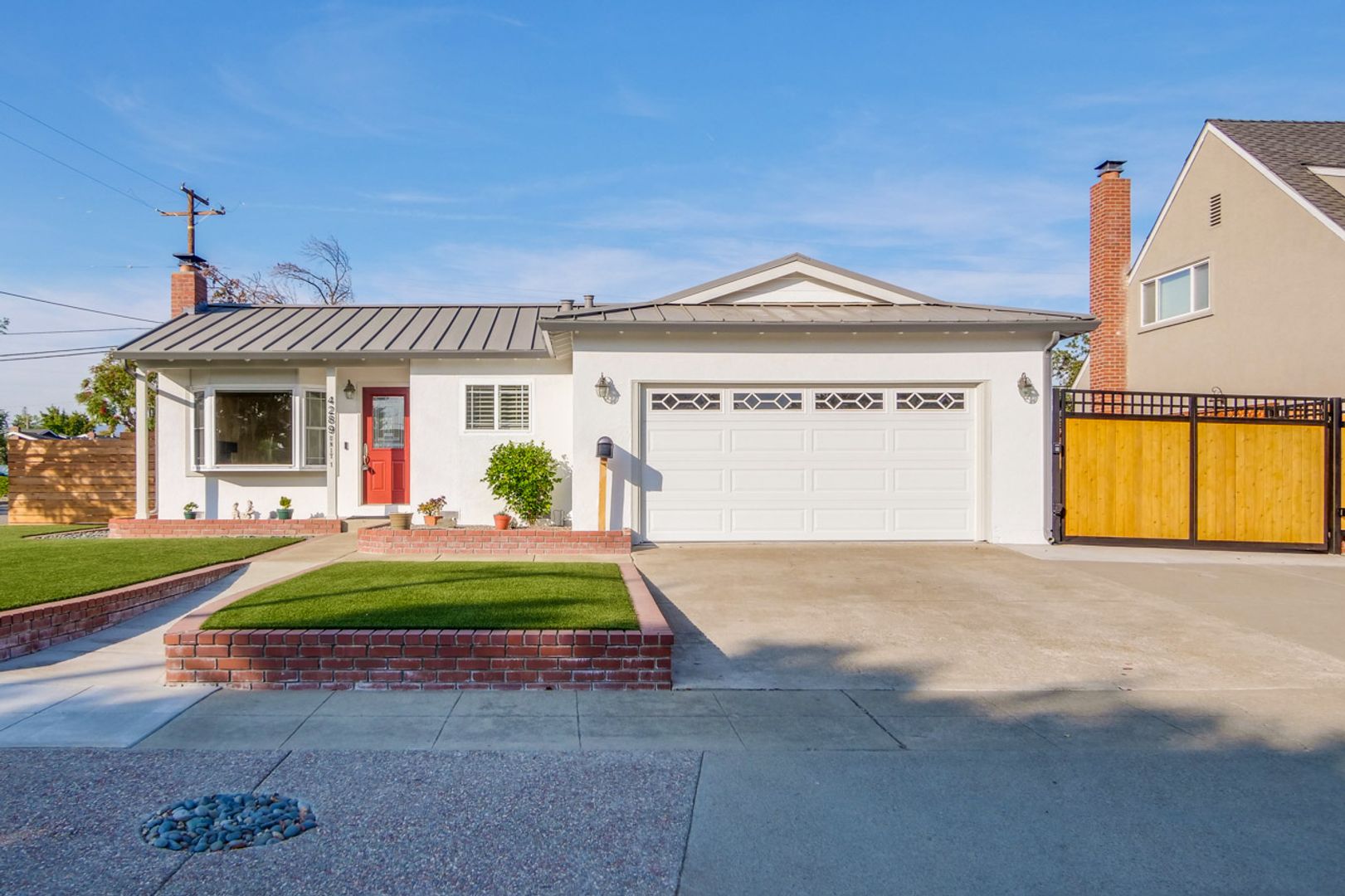 San Jose House: 4289 Bloomfield Dr