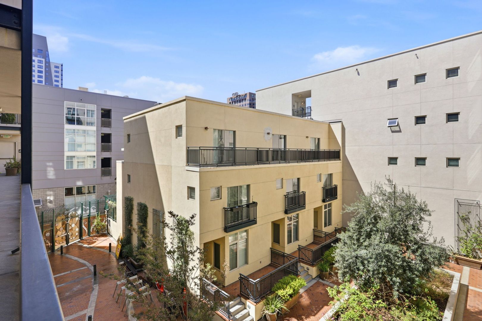 San Jose Condo: 25 S 3rd St #203