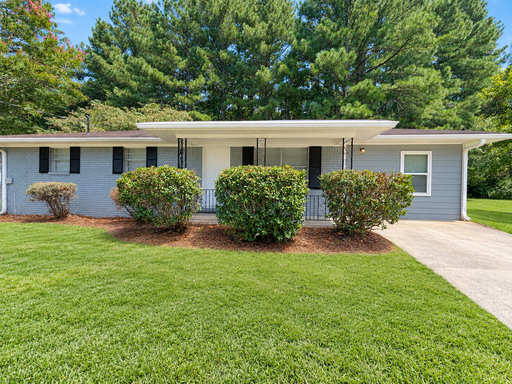 3 Bedroom Rental – 3375 Hopkins Road, Powder Springs, GA 30127