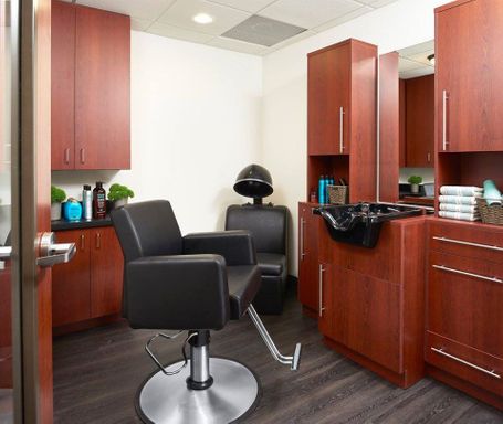 Single Salon Studio $200 Per Week! Utilities & Wi-Fi Included!