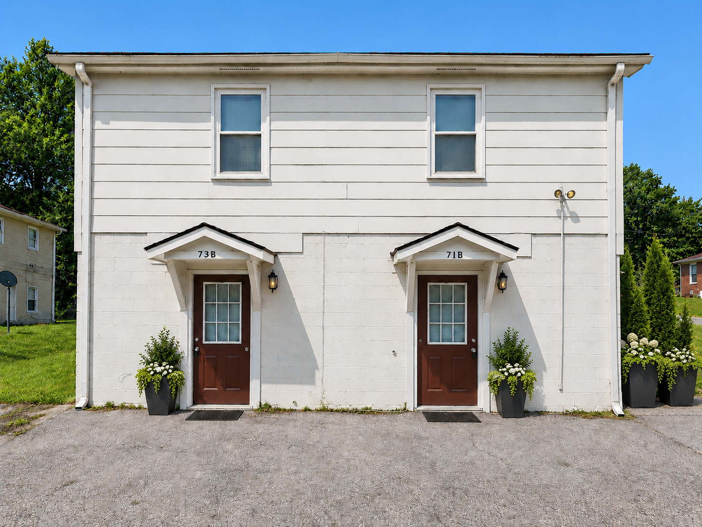 Austell Apartment: 5971 5973 Peco Lane