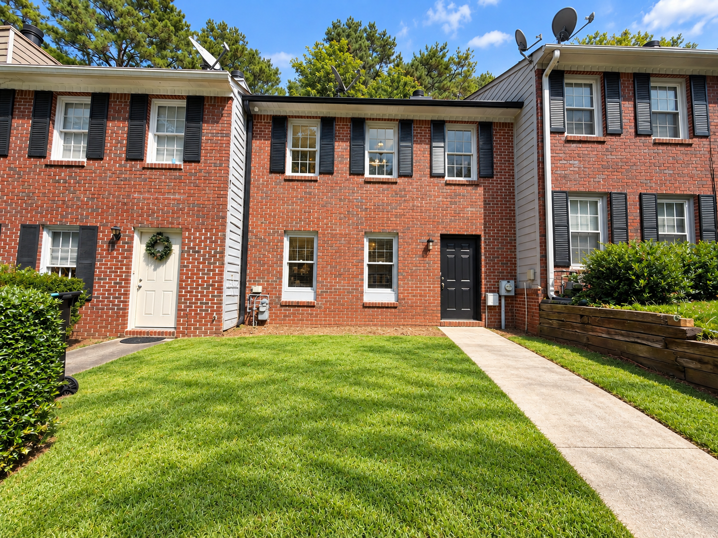 Marietta House: 2761 Northwood Court