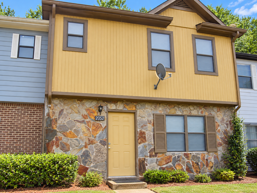 2 Bedroom Townhome – 2052 Lenoa Lane, Austell, GA 30106
