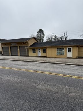 Prime Commercial Opportunity in Austell! – photo 1