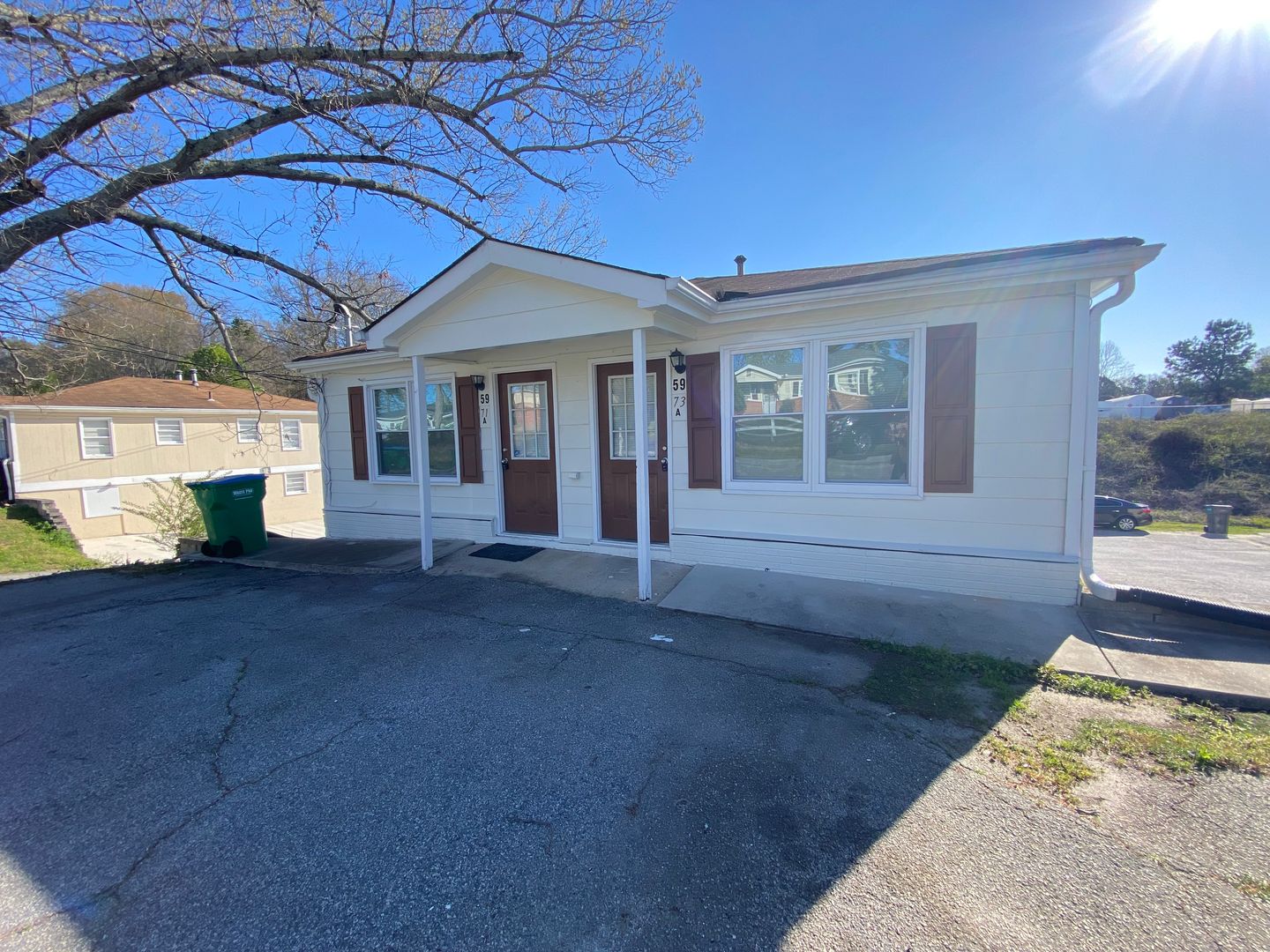 Austell Apartment: 5961 Peco Lane