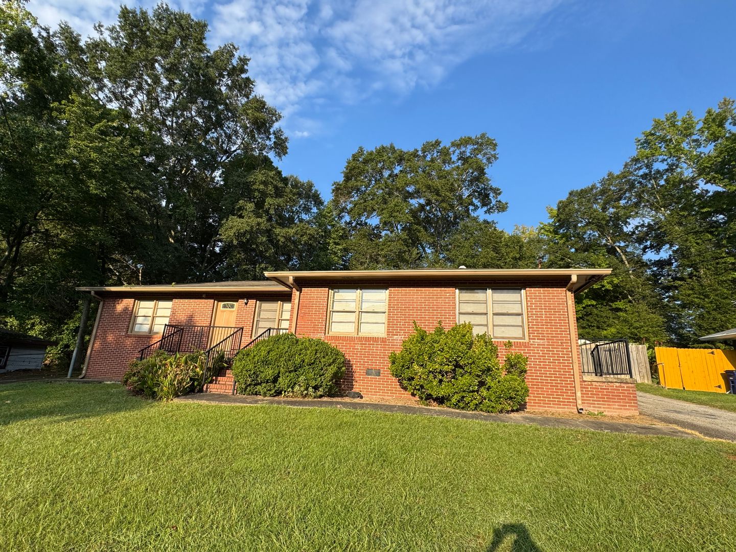 Douglasville Apartment: 8505 8507 Lynn Avenue