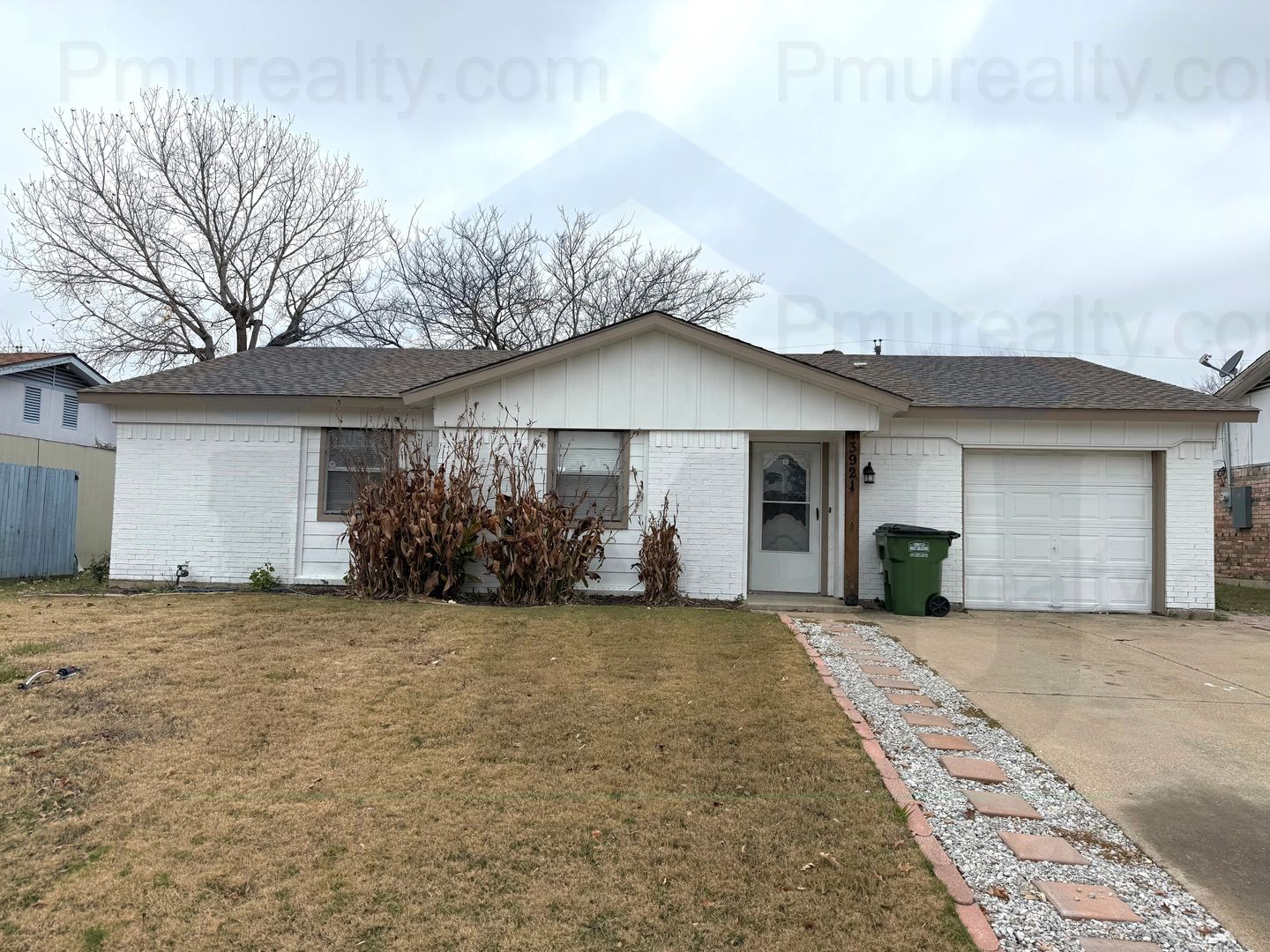 Balch Springs House: 3921 Ambassador Way