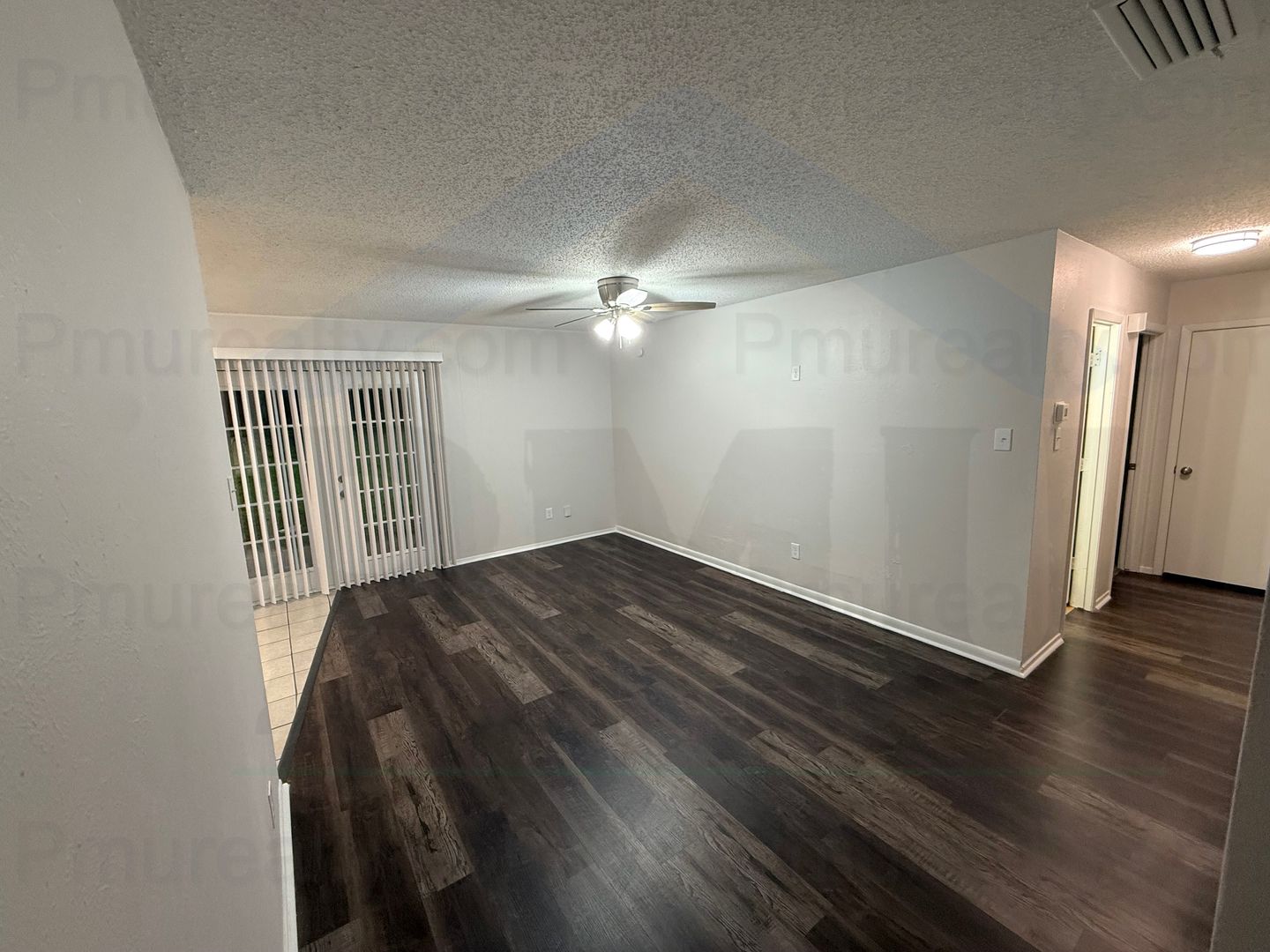 Cedar Hill House: 1217 Neptune St