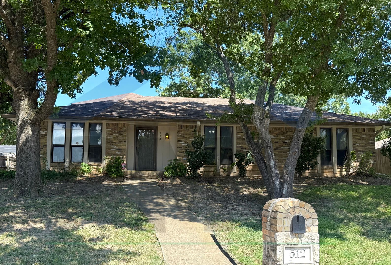 DeSoto House: 512 Newcastle Dr