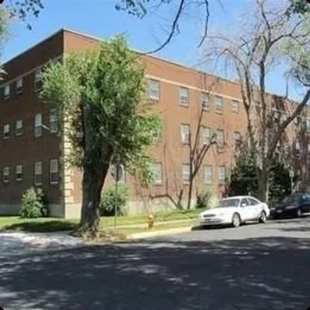 Pocatello Apartment: 446 W Whitman