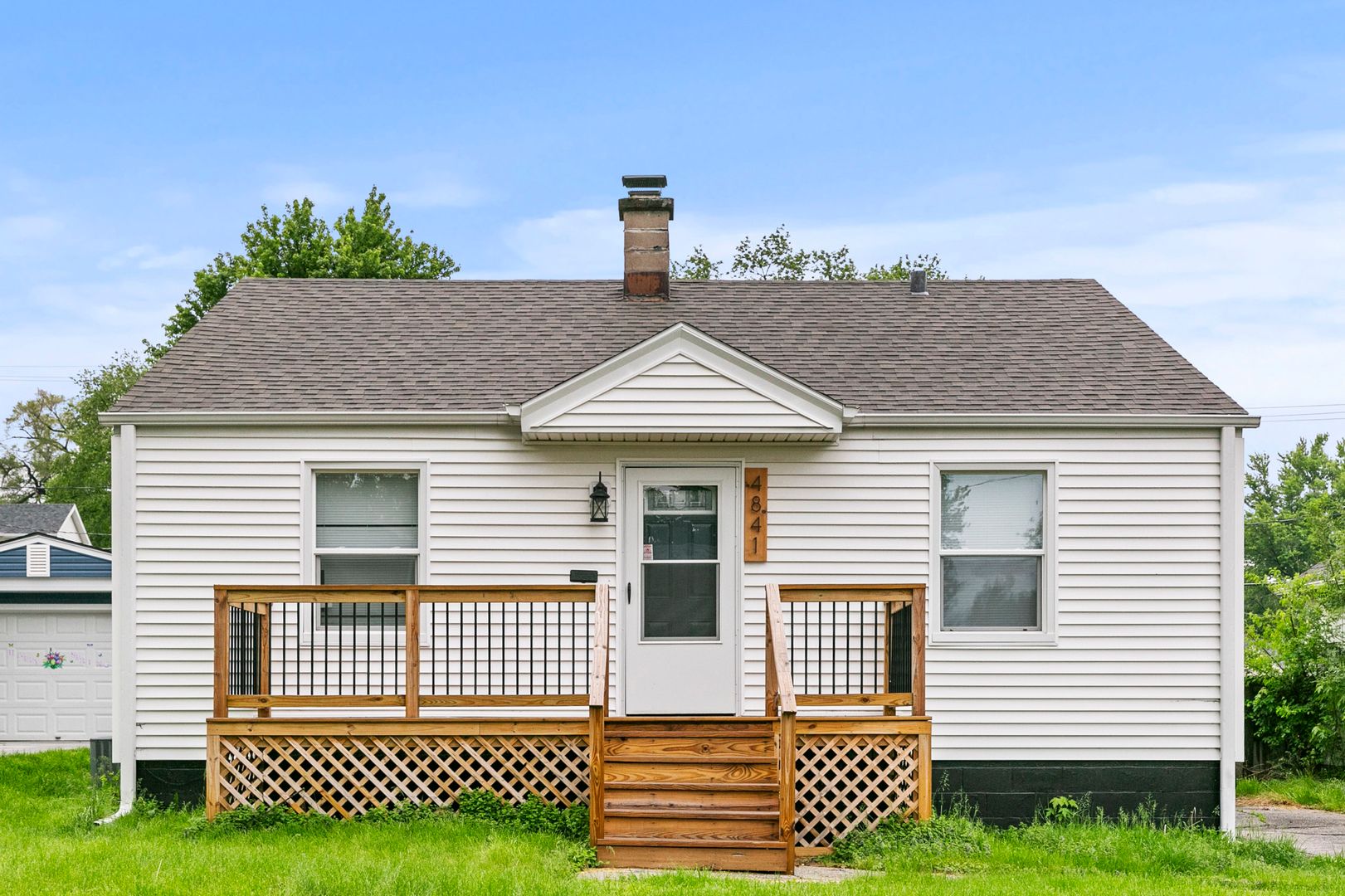 Omaha House: 4841 Pierce St.