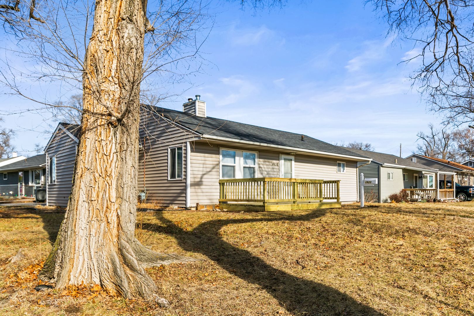 Omaha House: 3920 Vinton St.