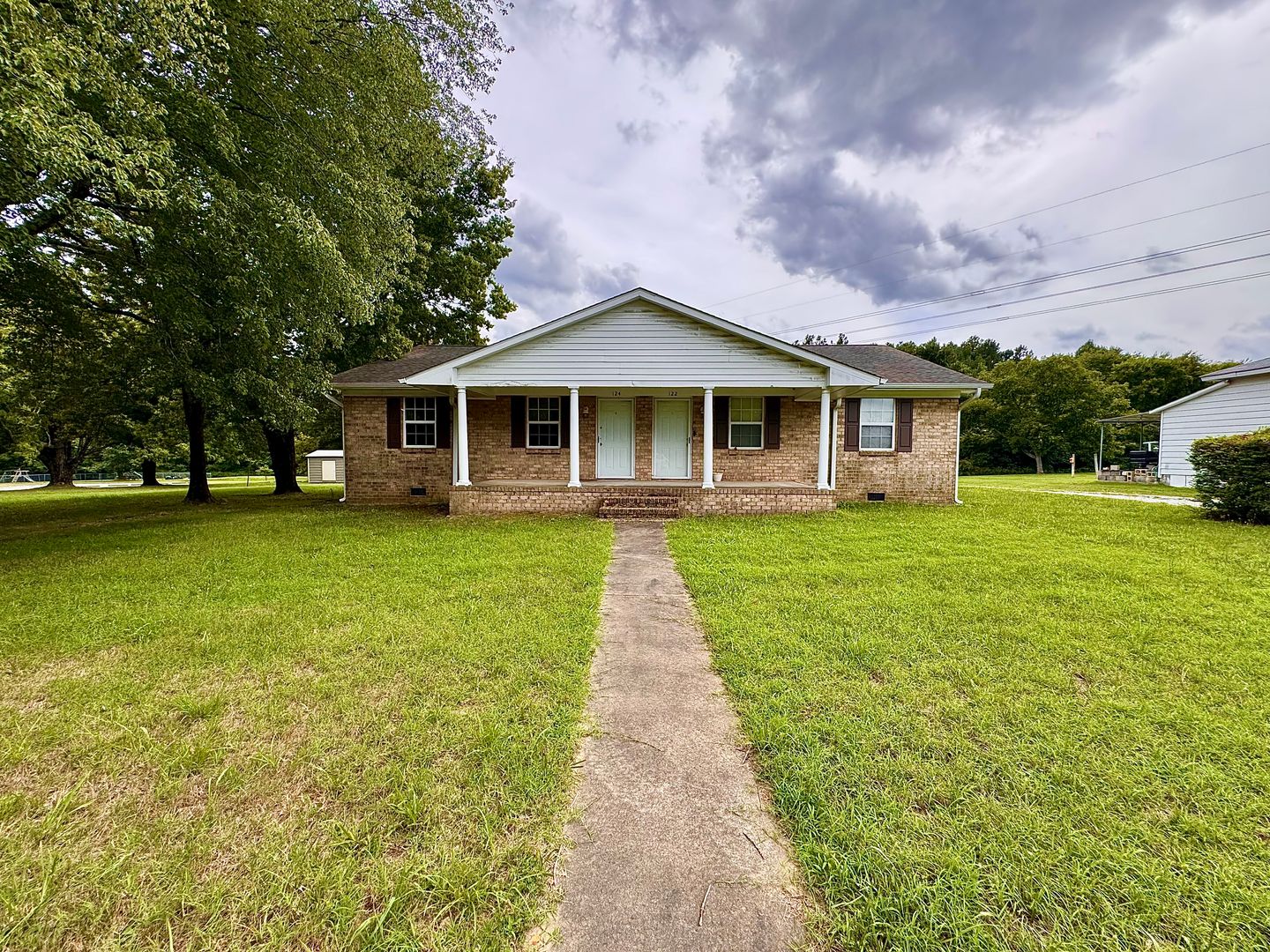 South Hill House: 124 East Ferrell St.