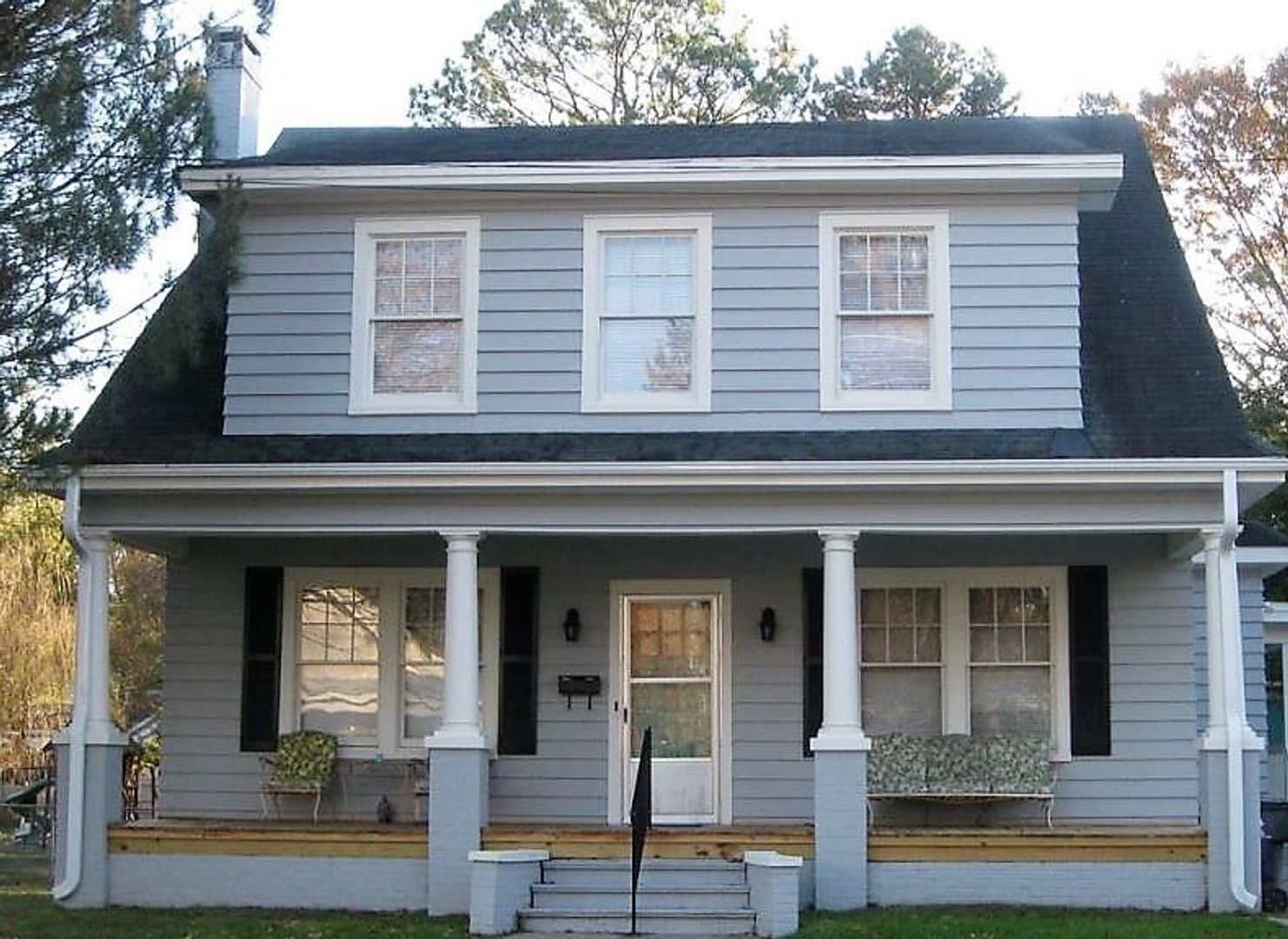 South Hill Apartment: 214 Windsor St.