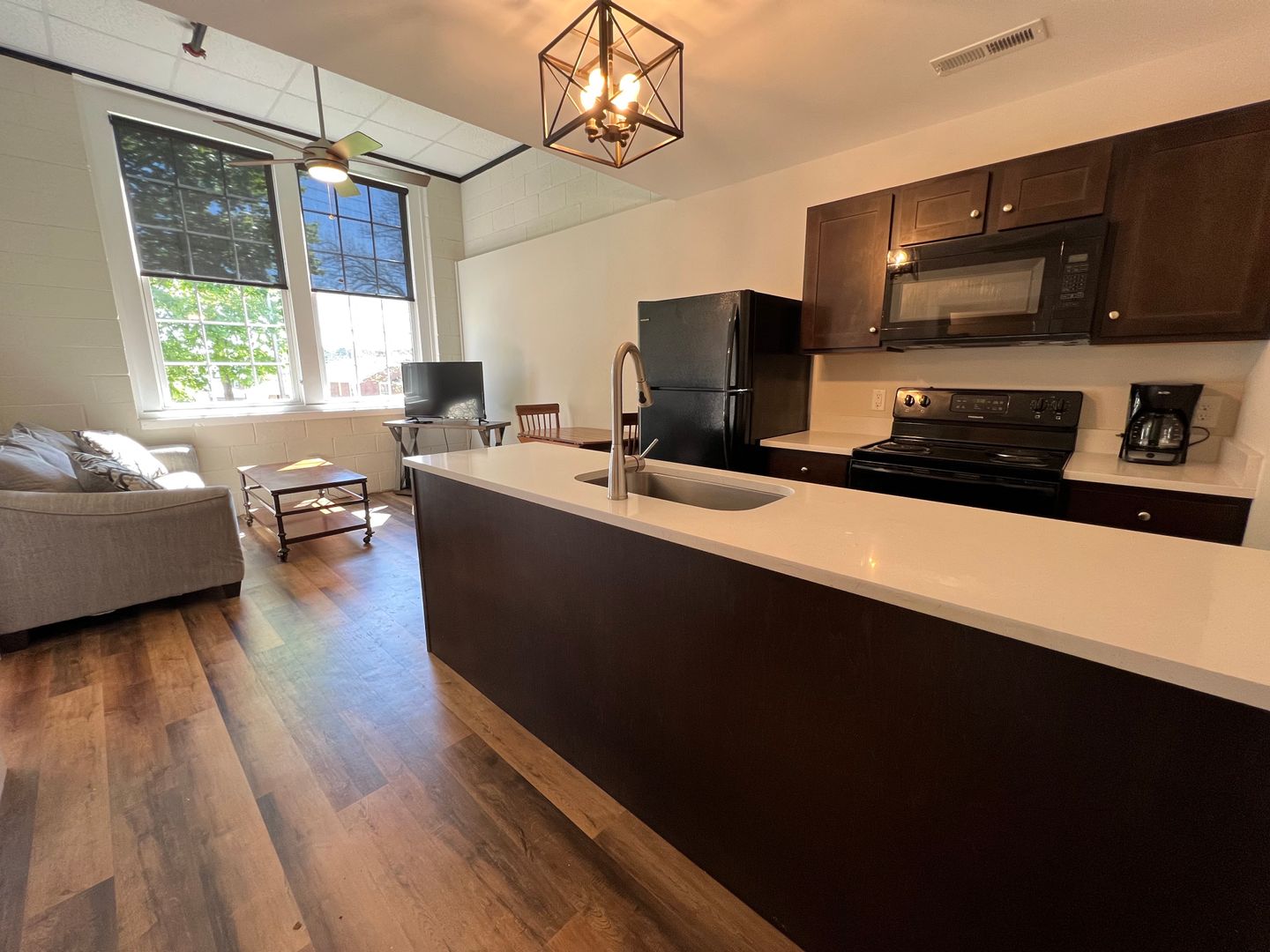 South Hill Apartment: 303 Franklin St.