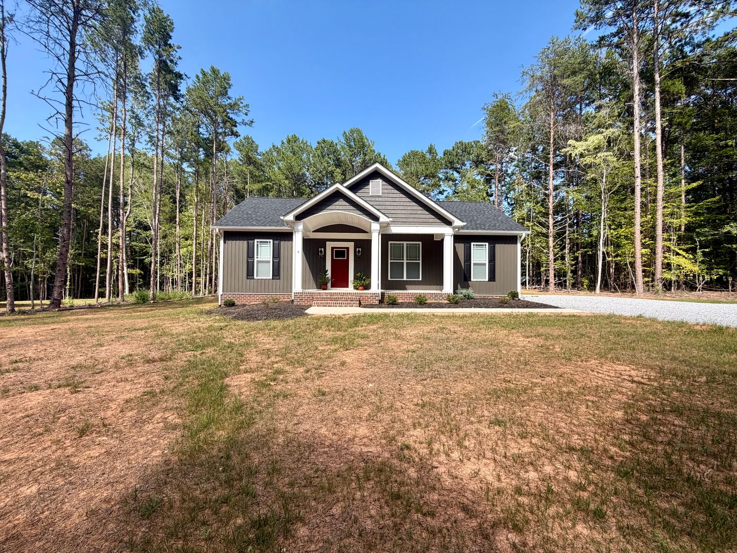 Clarksville House: 319 Merifield Dr.