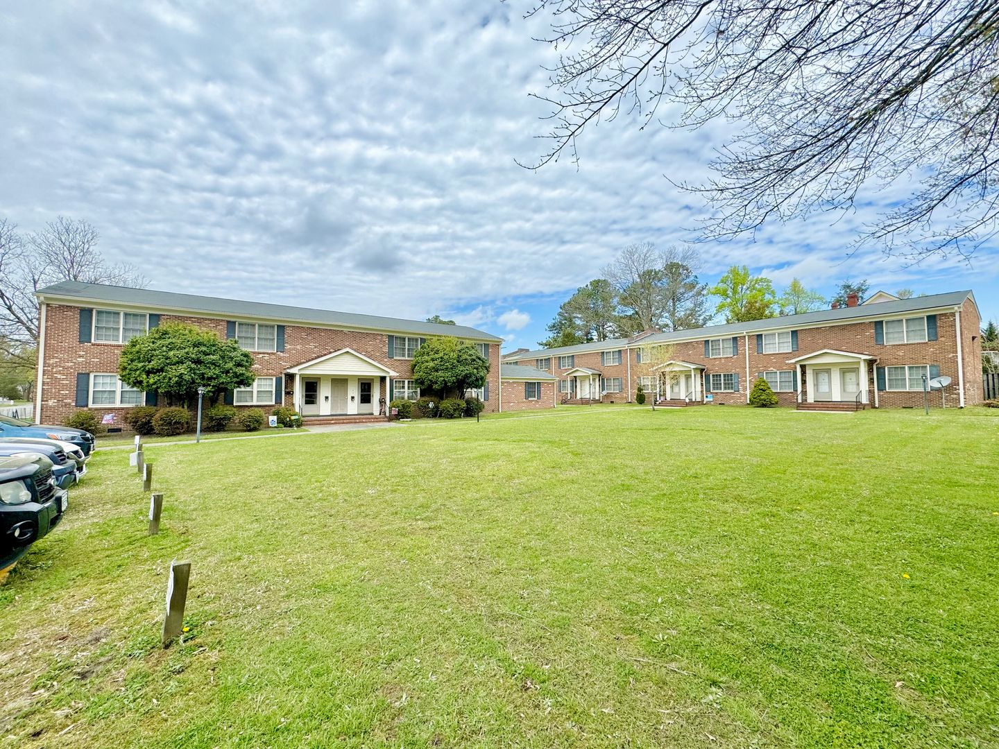 Blackstone Apartment: 620 S. Main Street