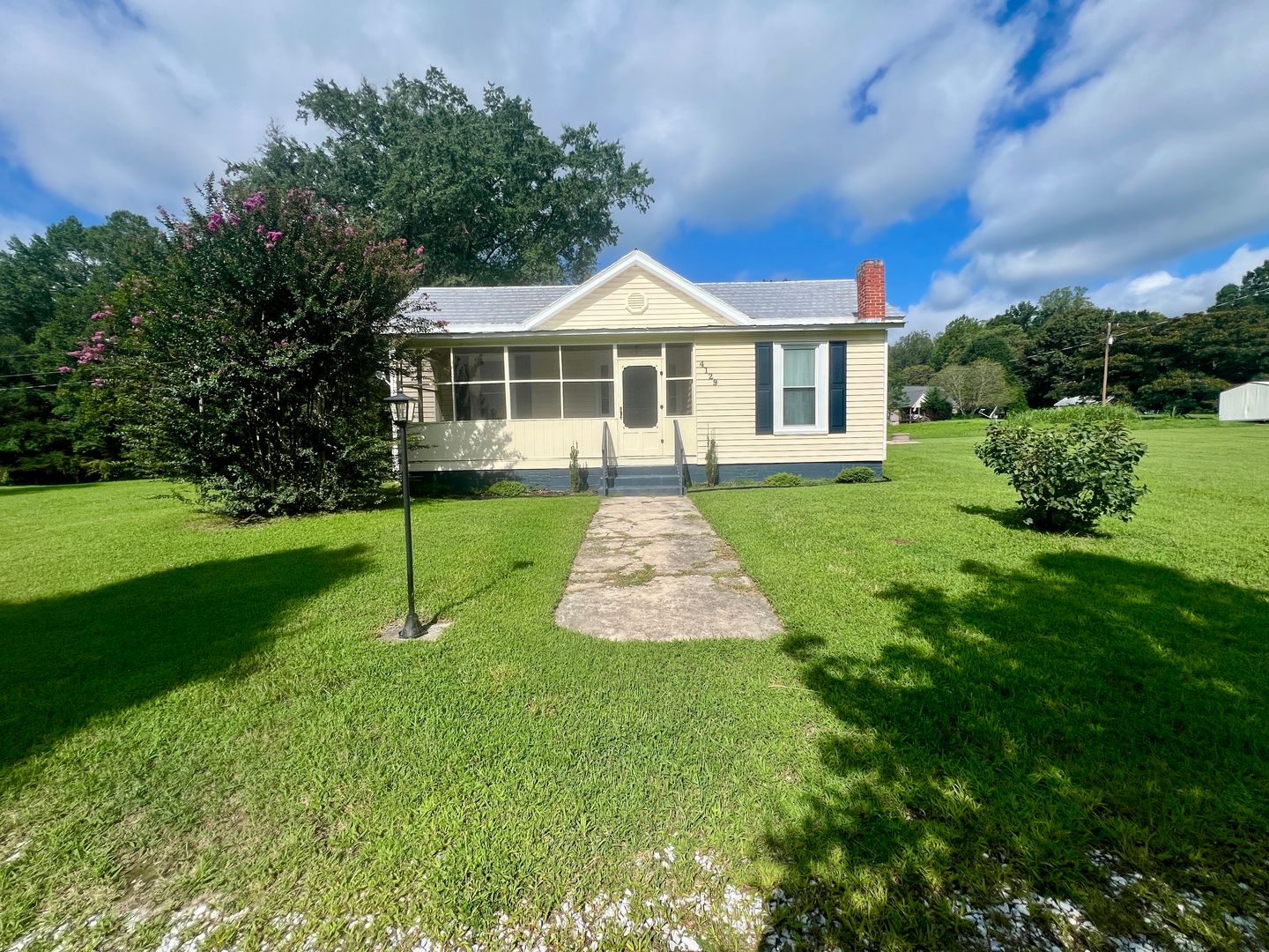 Baskerville House: 4129 Baskerville Rd.