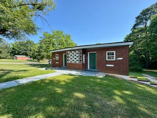Location, Community, Quality Living. It Starts Here! MONTH TO MONTH LEASE ONLY