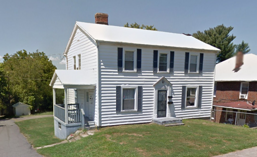 2 Bed 1 Bath Apartment Available!