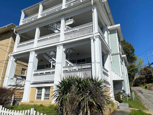 2 Bedroom 1 Bath Apartment Coming Soon! Apartment with Great Space! – photo 1