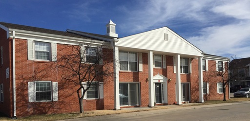3 Bedroom, 1 Bath Apartment w/ Internet & Cable