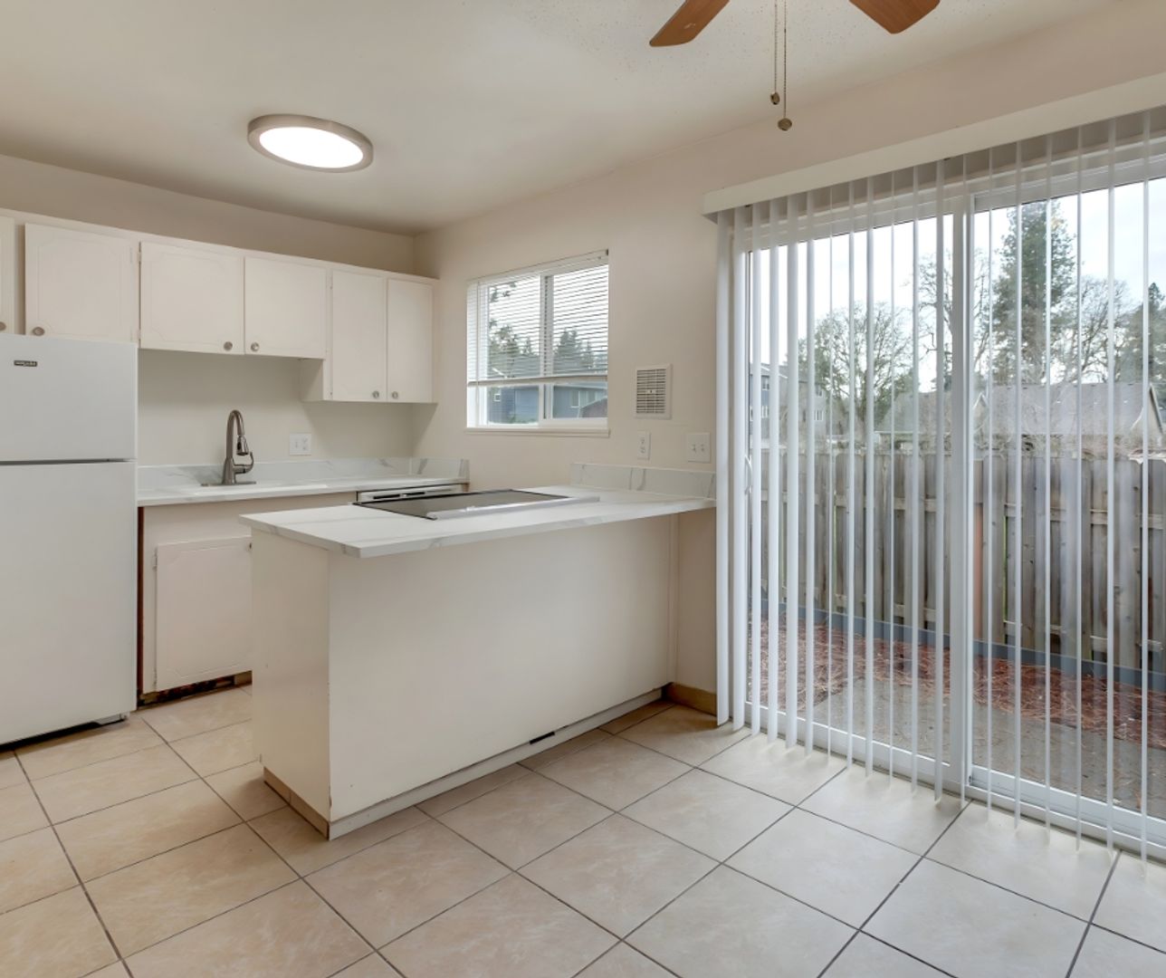 Tigard Apartment: 11445 SW Greenburg Rd