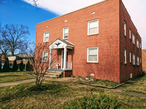 Beautiful 2bdrm/1bth Apartment Located in Richmond's Carytown Area! – photo 1