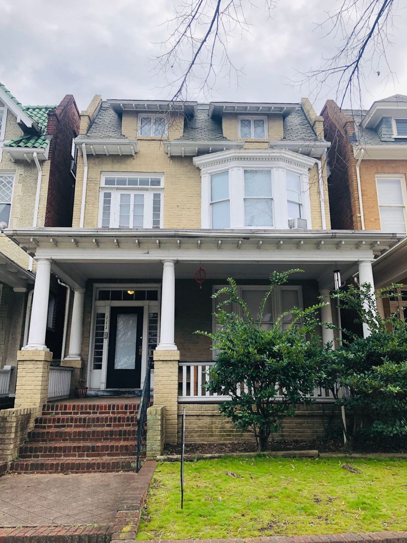 Richmond Apartment: 111 N. Arthur Ashe Boulevard