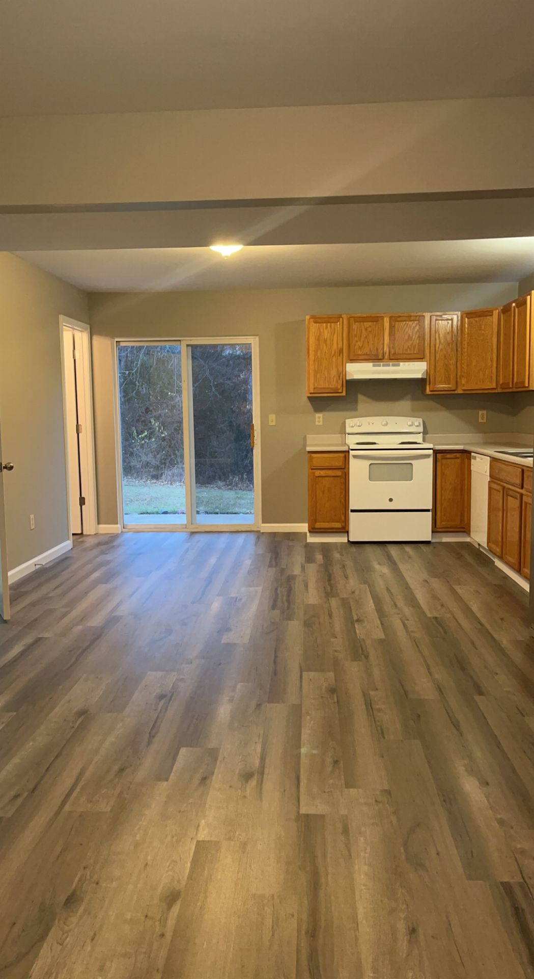 Warrenton Townhome: 401 Briden