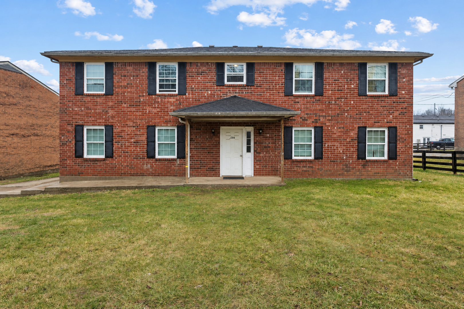 Frankfort Apartment: 1306 Chinook Trail