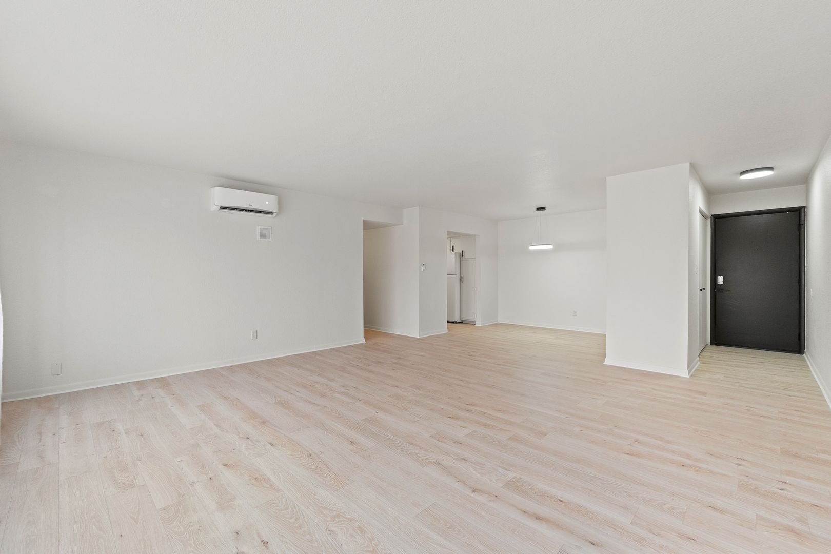 Fort Wayne Apartment: 2445 Fairfield Ave