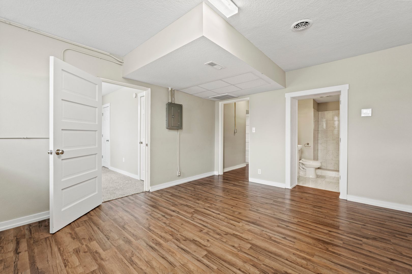 New Haven Apartment: 501 Ann Street