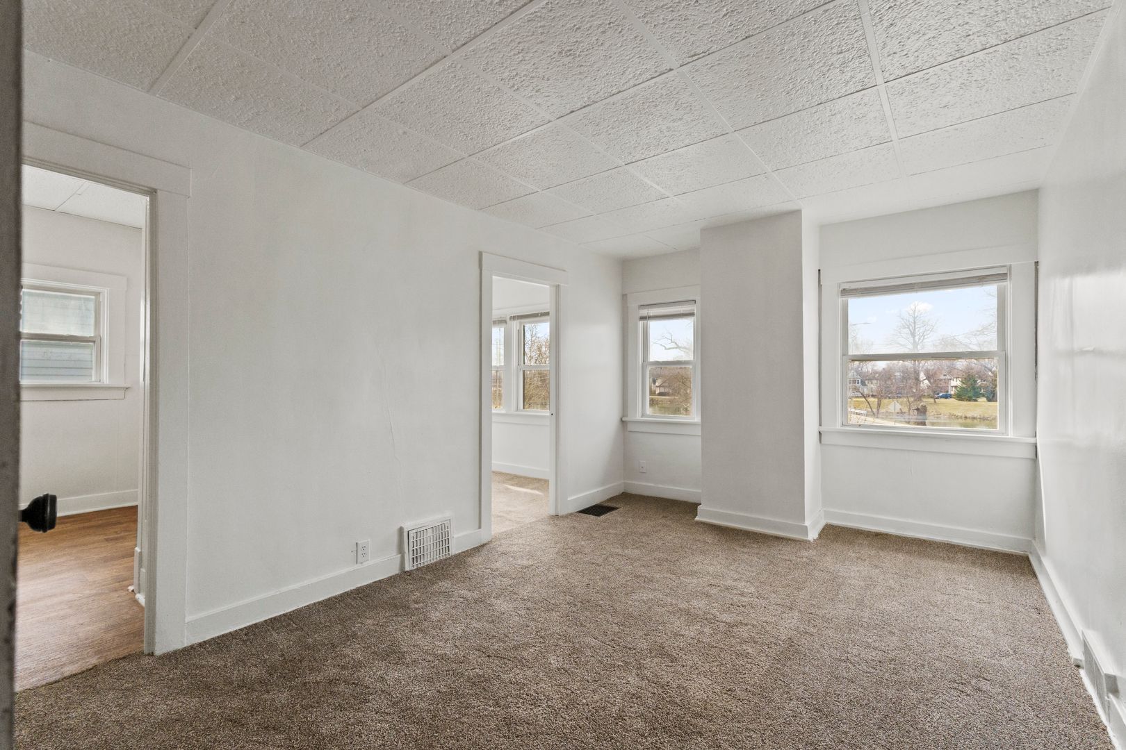 Fort Wayne Apartment: 1230 Delta Blvd