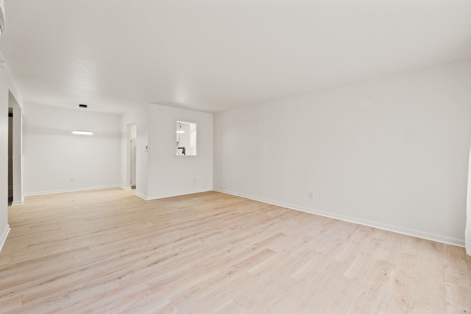 Fort Wayne Apartment: 2445 Fairfield Ave