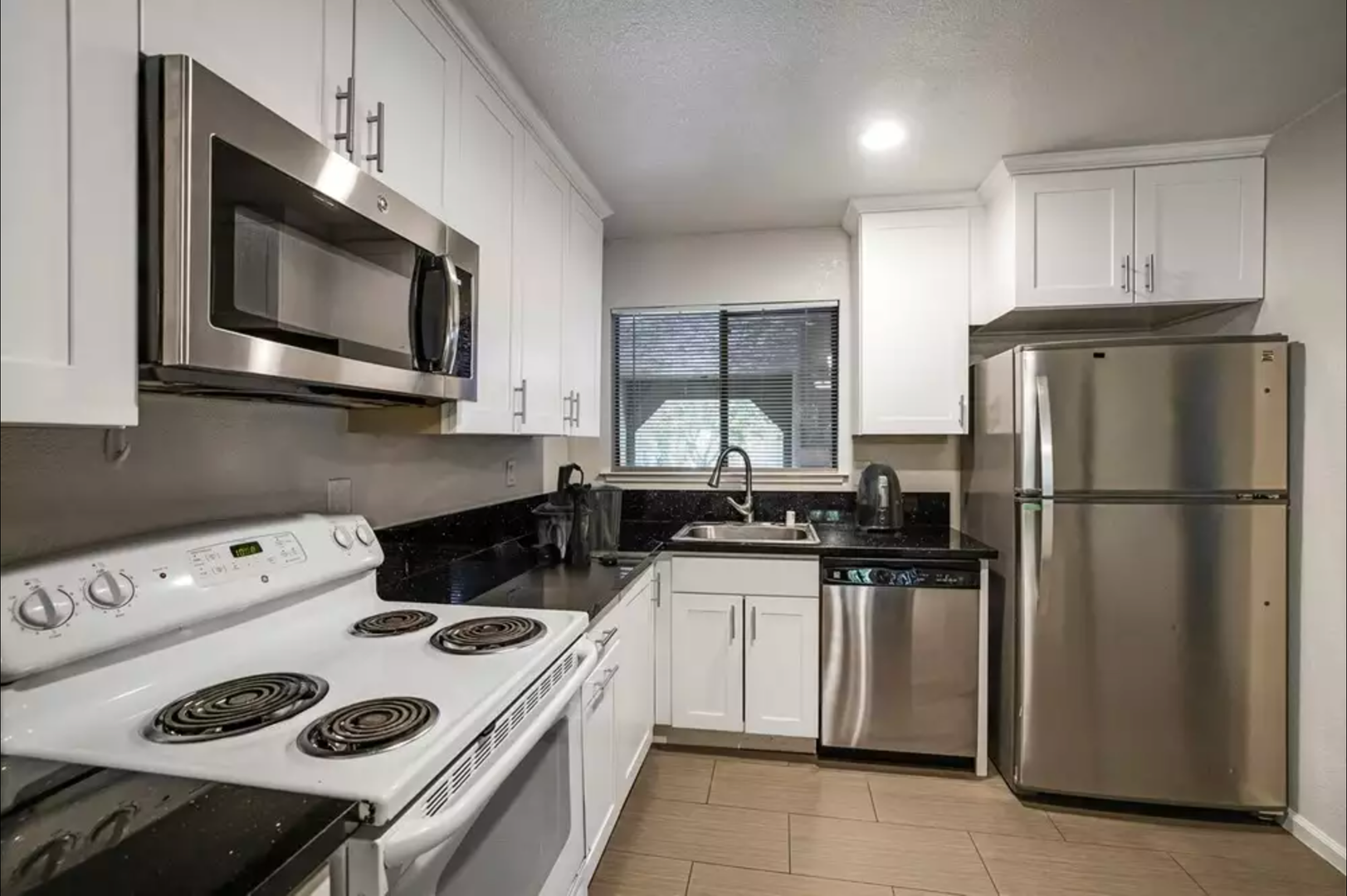 Chico Apartment: 815 Pomona Ave.