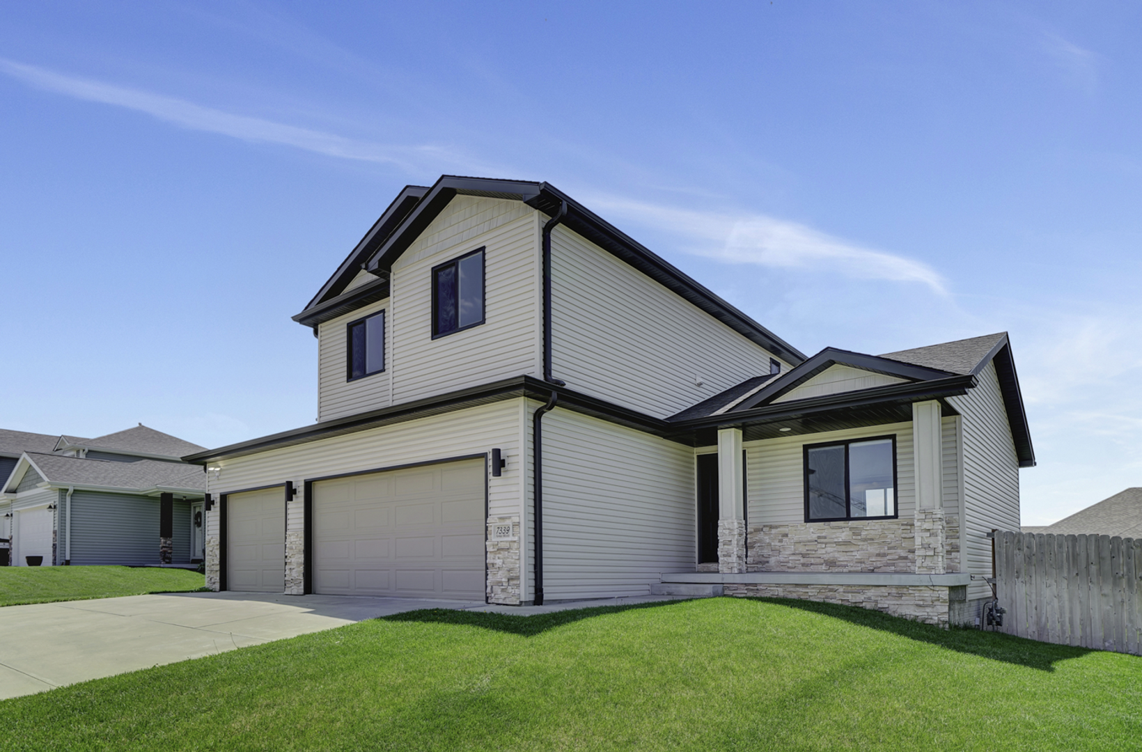 Lincoln House: 7339 Yankee Woods Drive