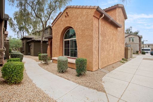 21221 North 36th Place – photo 1