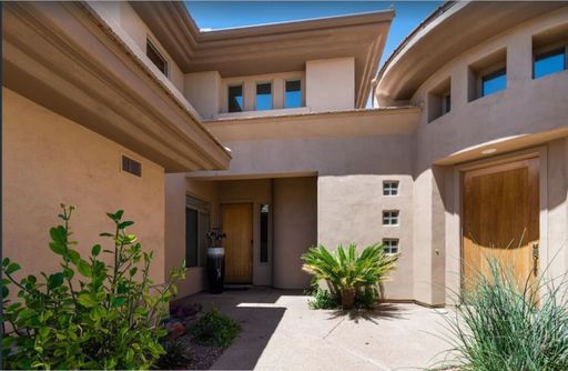 Luxury Villa on the fairway at Kierland Golf Course – photo 1