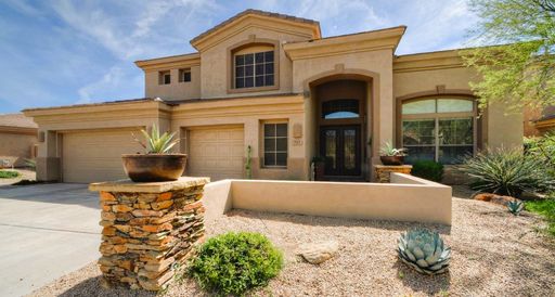 Gorgeous 5 Bedroom – photo 1