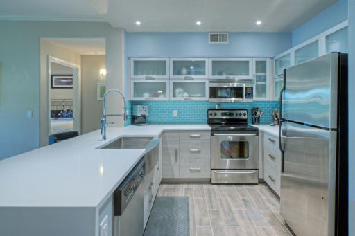 20100 N 78th Place, Unit 1185 – photo 1