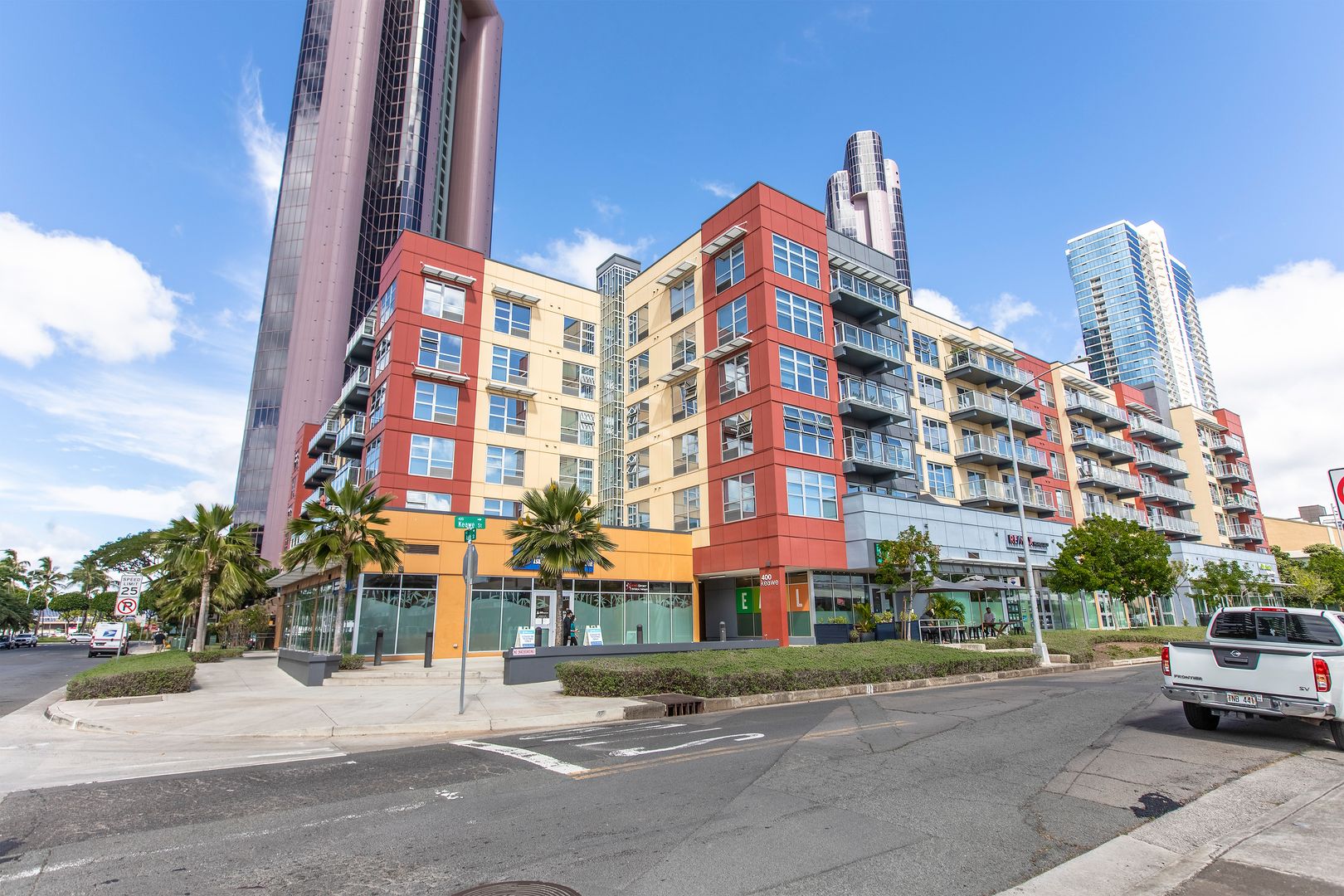 Honolulu House: 400 Keawe St #410