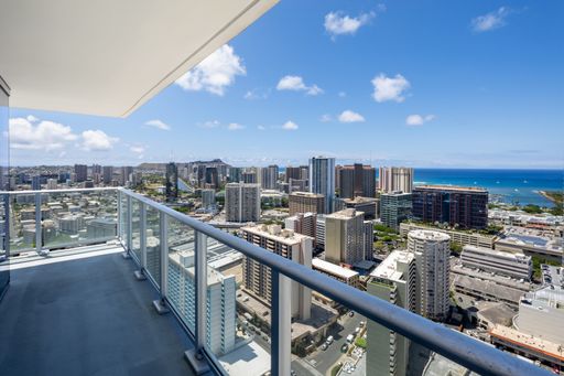 The Park on Keeaumoku - 2 Bedroom, 2 Bathroom, 2 Parking – photo 1