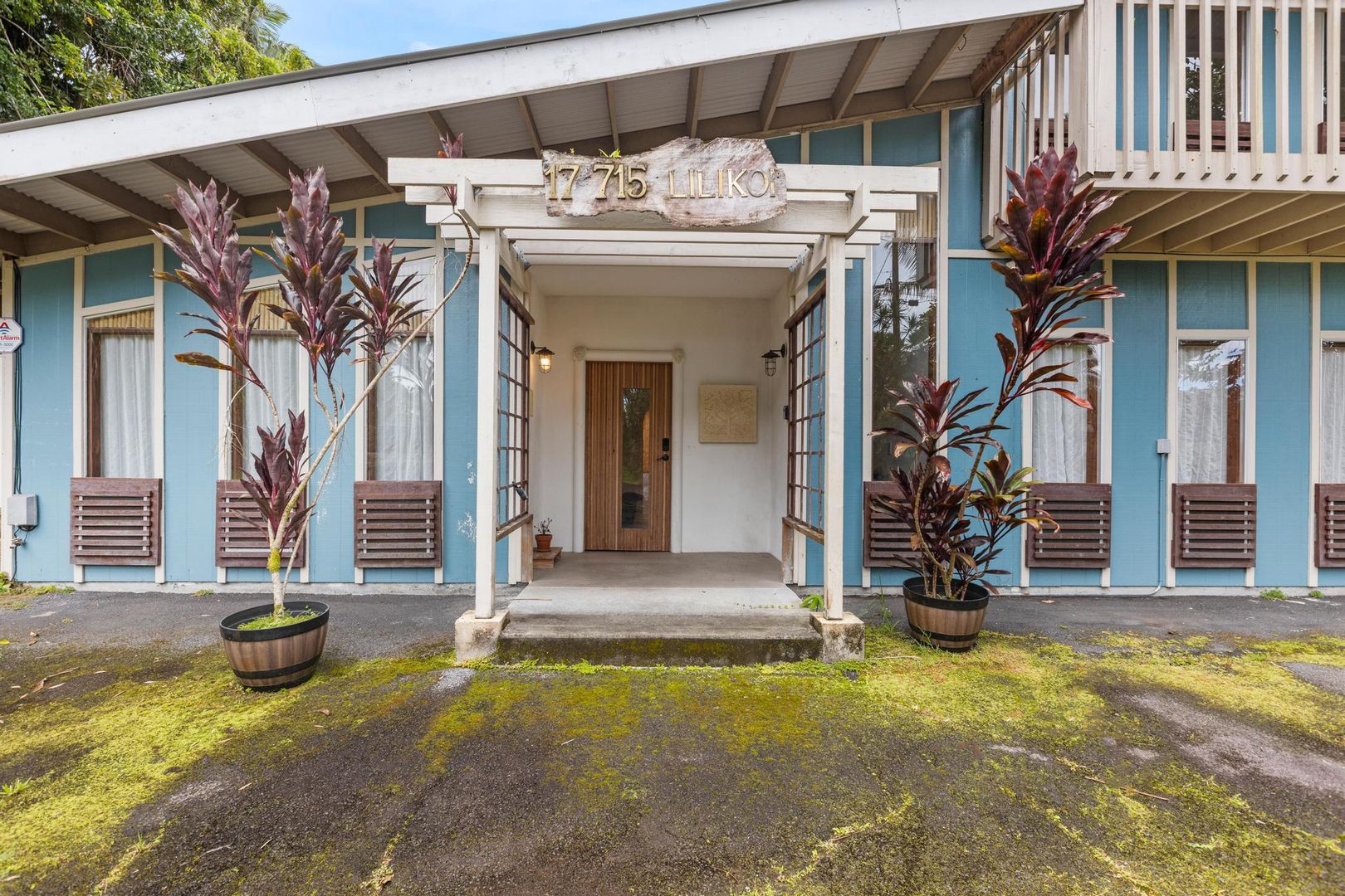 Kurtistown House: 17-715 Ala Loop