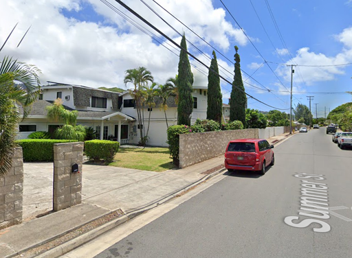 One bed room with great location in Hawaii Kai. $ 1200 per month. – photo 1