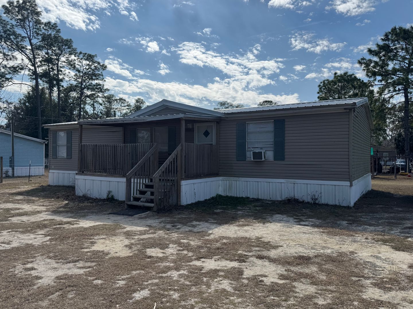 Branford House: 708 NE Braughton St