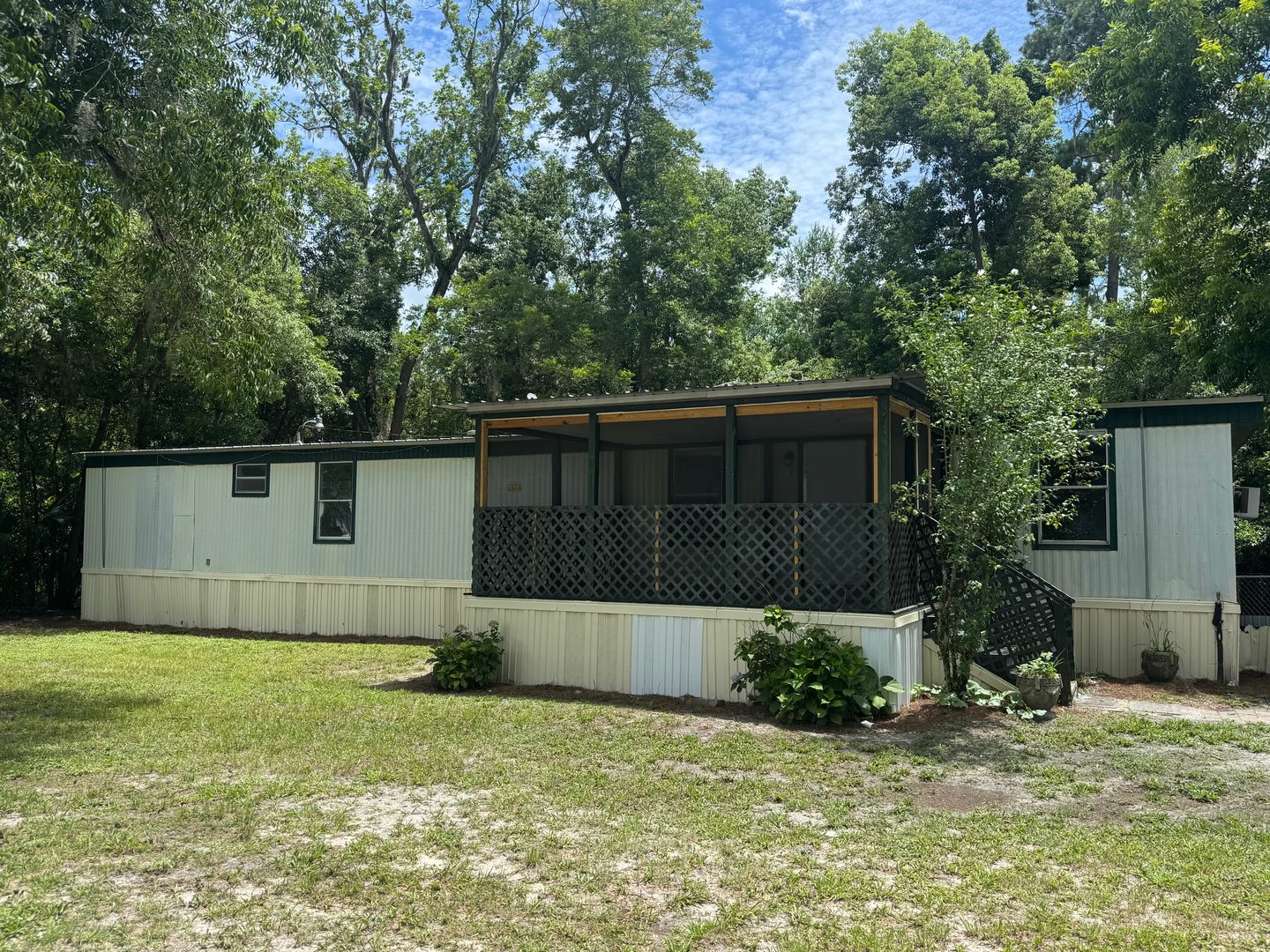 Live Oak House: 817 6th St SW