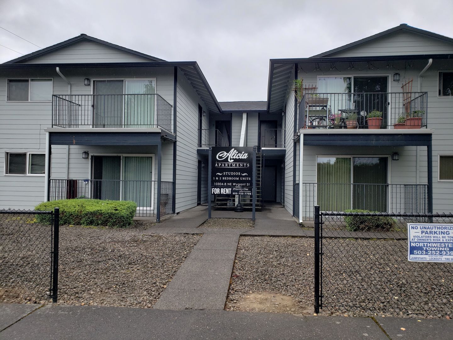 Portland Apartment: 10306 NE Wygant St.