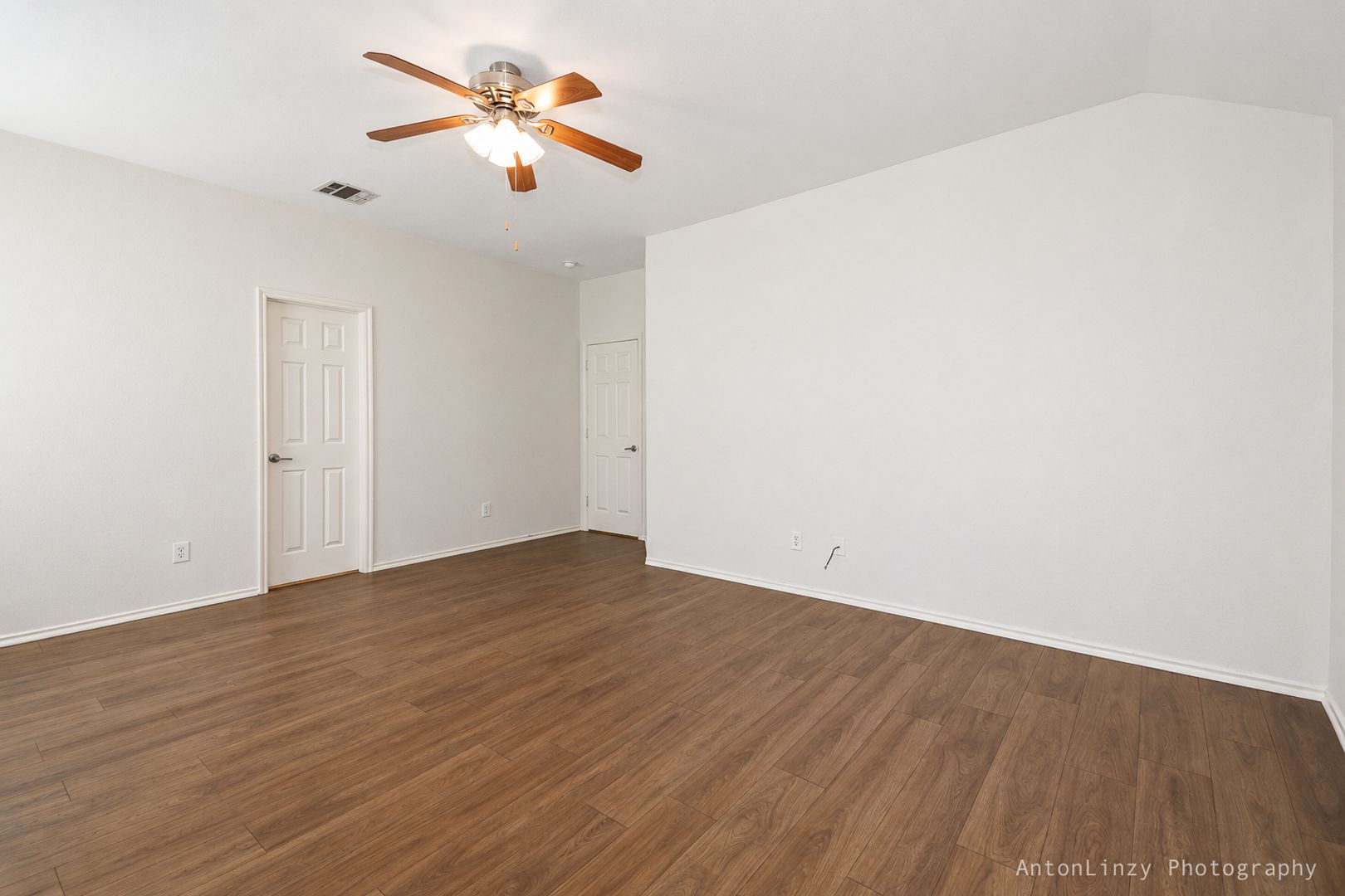 701 Orchid Blvd 11 of 12