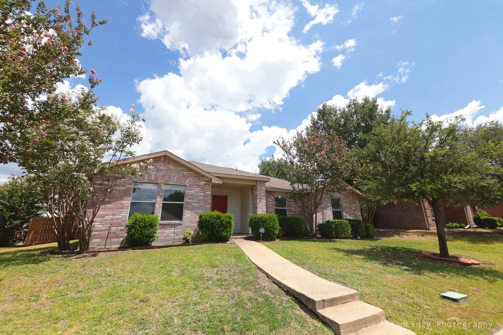 2374 Somerset Dr 2 of 12